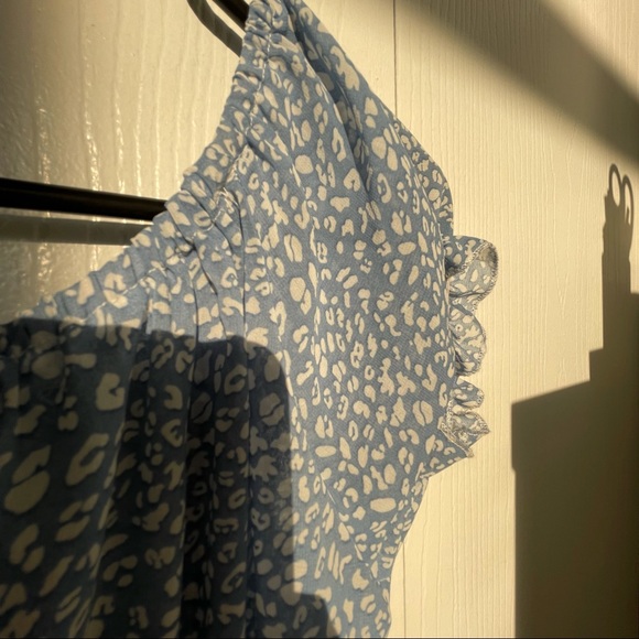 *SOLD* Romwe leopard print crop - Picture 5 of 5